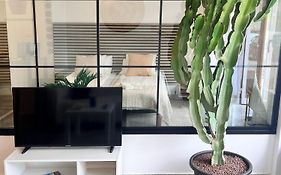Cactus Apartment